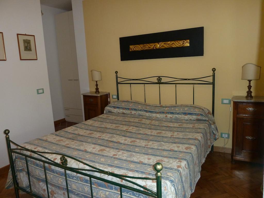 Apartamento Casa Titty Serre Di Rapolano Habitación foto